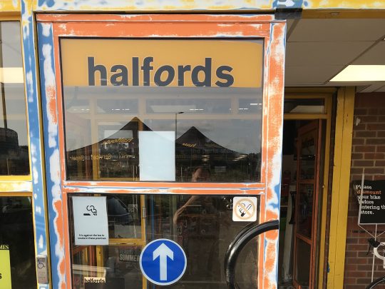 Halfords_Reading_1